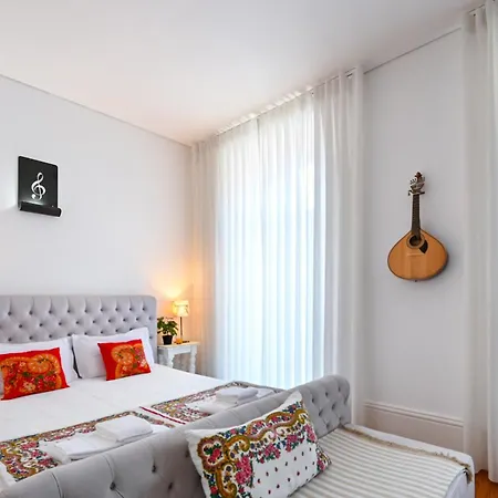 Almada E Fado Appartement *