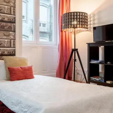 Almada E Fado Appartement *