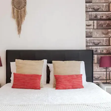 Almada E Fado * Porto